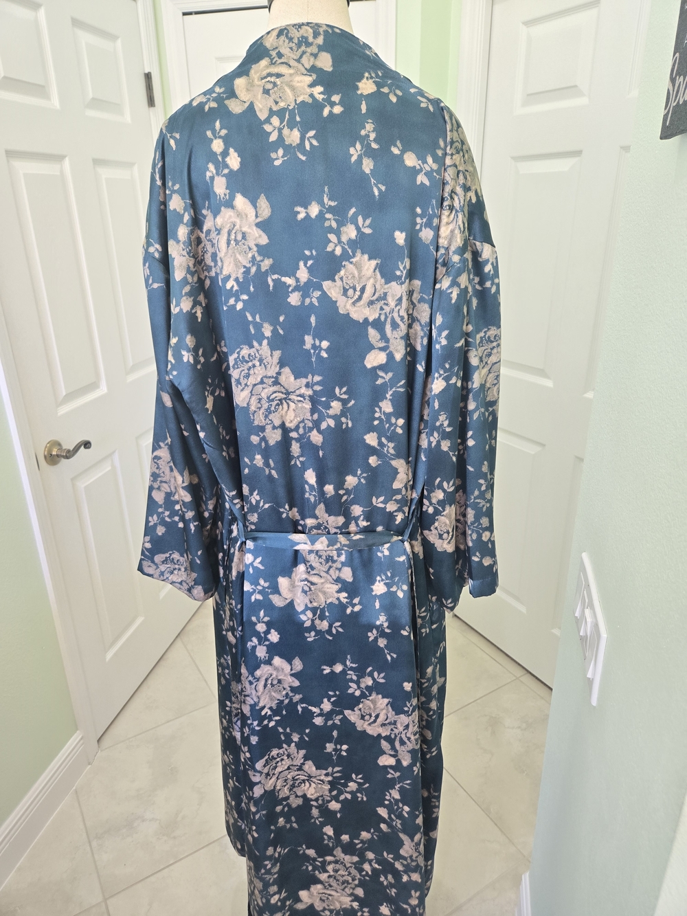 Cabernet Teal Floral Satin Robe with Beige Blush Slip Dress Nightgown Nap Dress - Picture 7 of 12